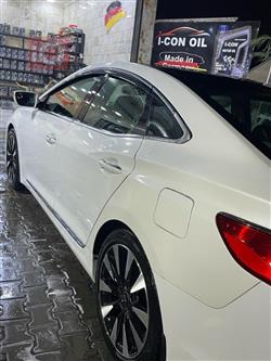 هیۆندای ازێرا